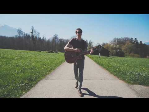 Blue Skies - kind of a mate (Acoustic Live Version)