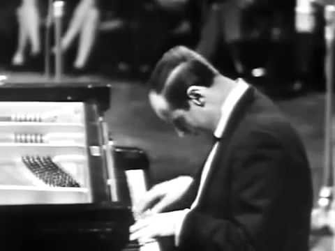 Angel Eyes (Yusef Lateef on Flute)