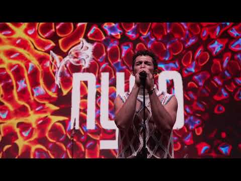 Nyco Ferrari - Live mash up - anteprima album "Sono fatto così"