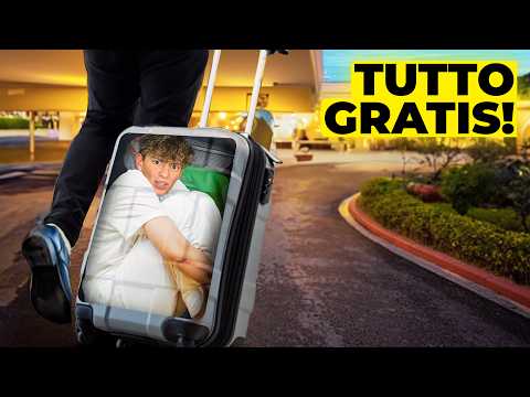 Mi infiltro nell'HOTEL 5⭐ più LUSSUOSO al Mondo.. (senza pagare!!)