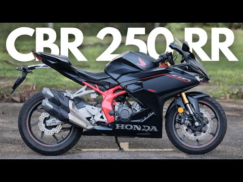 Honda CBR 250 RR - Small But Mighty!