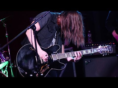 Emily Wolfe - "Ace of Spades" LIVE in Asbury Park