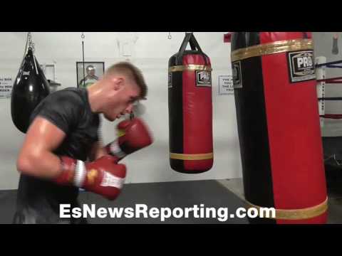 Greek boxer Dennis Dauti RGBA Oxnard - EsNews Boxing
