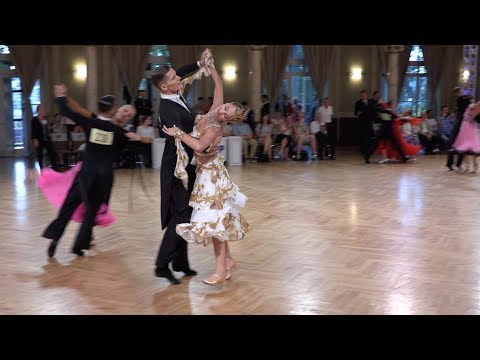 Jacek Jeschke - Hanna Zudziewicz POL, Viennese Waltz | WDSF World Open Standard