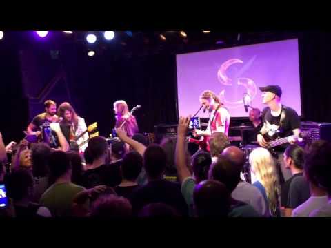 Yossi Sassi, Bumblefoot & Sapir Fox - sweet child of mine