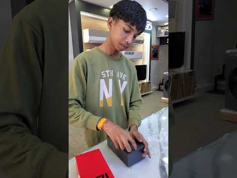 YouTube Thumbnail