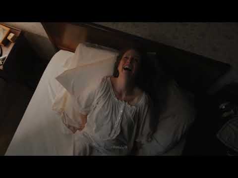 Carrie (2013): Margaret gives birth to Carrie