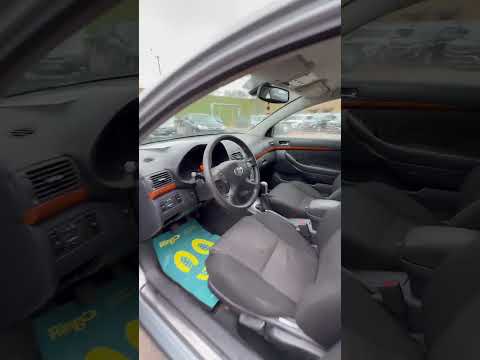 фото toyota avensis ii рестайлинг 0