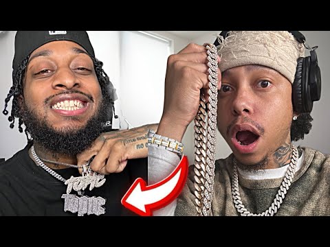 Dredatopic Pulled Up to Show me His New $30k Chain !