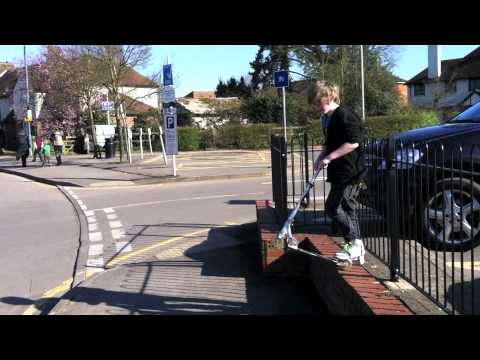 backwards boy 2- freerunning