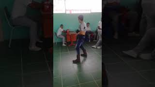 preview picture of video 'El mejor baile del colegio "CUYABENO"'