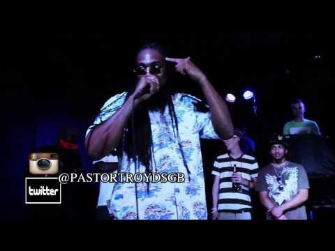 PASTOR TROY PERFORMING NEW SINGLE... I THINK I SAW AN ALIEN LIVE IN ST LOUIS 2013