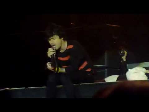Green Day at Emirates Stadium - Satisfaction/Teenage Kicks/Bright Side of Life 01-06-12