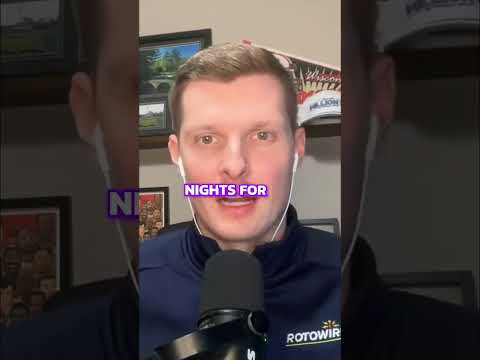 Thumbnail for Deandre Ayton: Inconsistent Fantasy Basketball Nightmare? #shorts