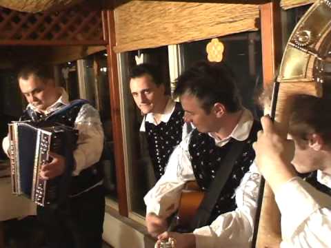 Modrijani - Neskončno zaljubljena (v živo)