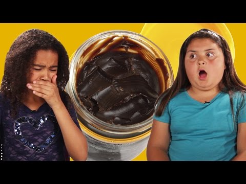 美國小孩試吃澳洲人點心，評價是？(American Kids Taste Test Australian School Snacks)