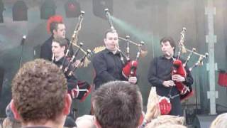 Red Hot Chilli Pipers - We will rock you(Queen) Eye of Tiger(Survivor) Clumsy lover 2010