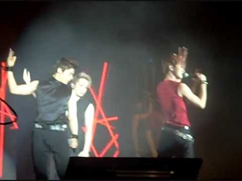 101112 ZEA Showcase in Malaysia   Heart For 2