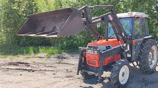 KUBOTA GL53 with cabin and front loader | #traktorita #kubota #tractor #frontloader