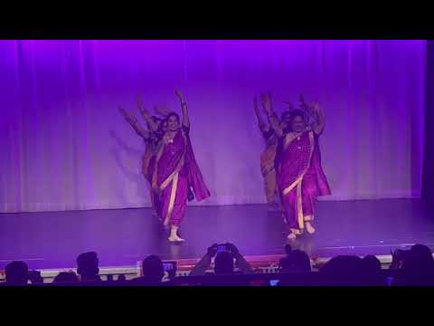 Thumbnail: Wedding dance performance