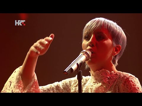 Nina: "Nothing Else Matters" - The Voice of Croatia - Season1 - Live5