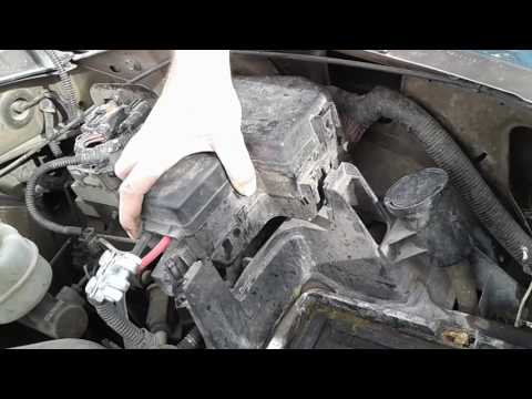 2000 Dodge Durango left front fender removal