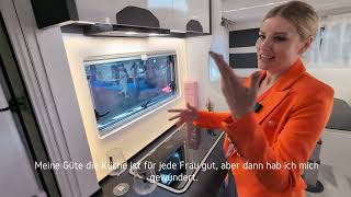 La Marca RS 59 - Das Raumwunder- Reisemobil. Vorgestellt von einer Alesja, einer hübschen Russin.