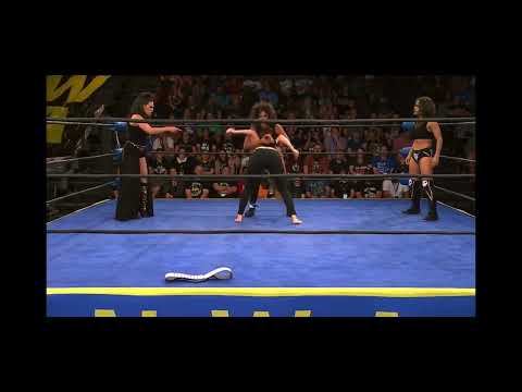 Allyson Kay laid out Barefoot