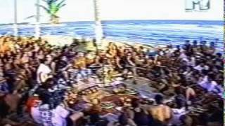 raimundos - 06 - boca de lata (luau mtv).mpg