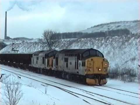 37026+37701 Great Rocks 7F50 1535 Tunstead - Oakleigh Sdgs 28 January 1996