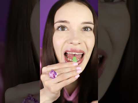 Blue, Green, or Pink Beans?