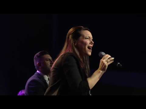 Shani Ferguson - Gateway Church - "Let the Heavens Open" several languages