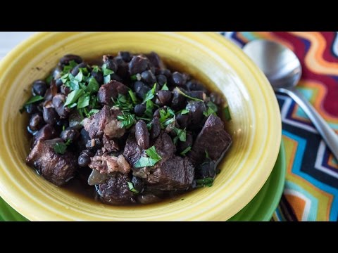 Pressure Cooker Feijoada - Brazilian Black Bean Stew - Time Lapse