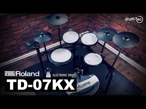 Распаковка и демонстрация электронной ударной установки Roland TD-07KX