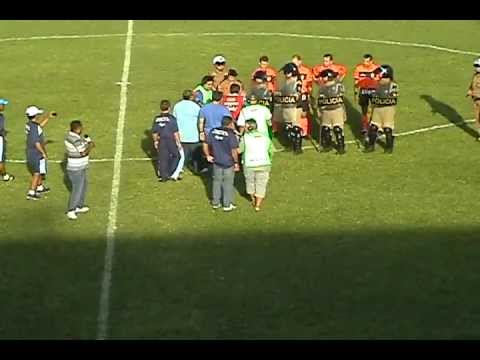 LEITURA LABIAL NO JOGO IRATY 1X1 LONDRINA E.C.