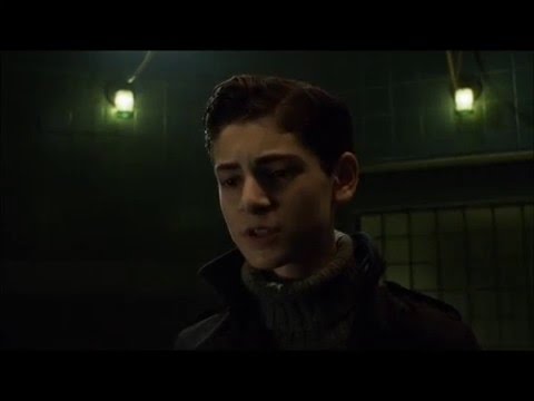 Bruce and Selina 2x21 #6 (Bruce is in danger)