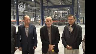 د الکوزي نوشابې د توليداتو له فابریکې څخه کتنه