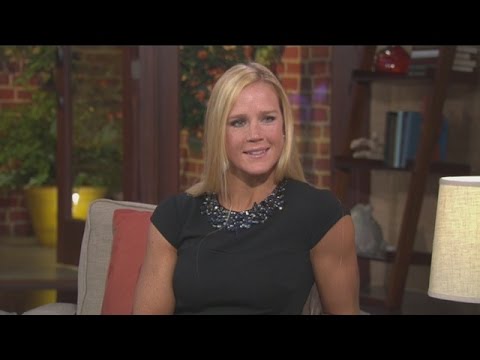 Holly Holm Not Distracted By Criticisms
