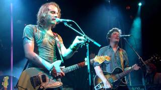 Deer Tick Dirty Dishes and Christ Jesus @ Paris Fleche d&#39;Or 2011