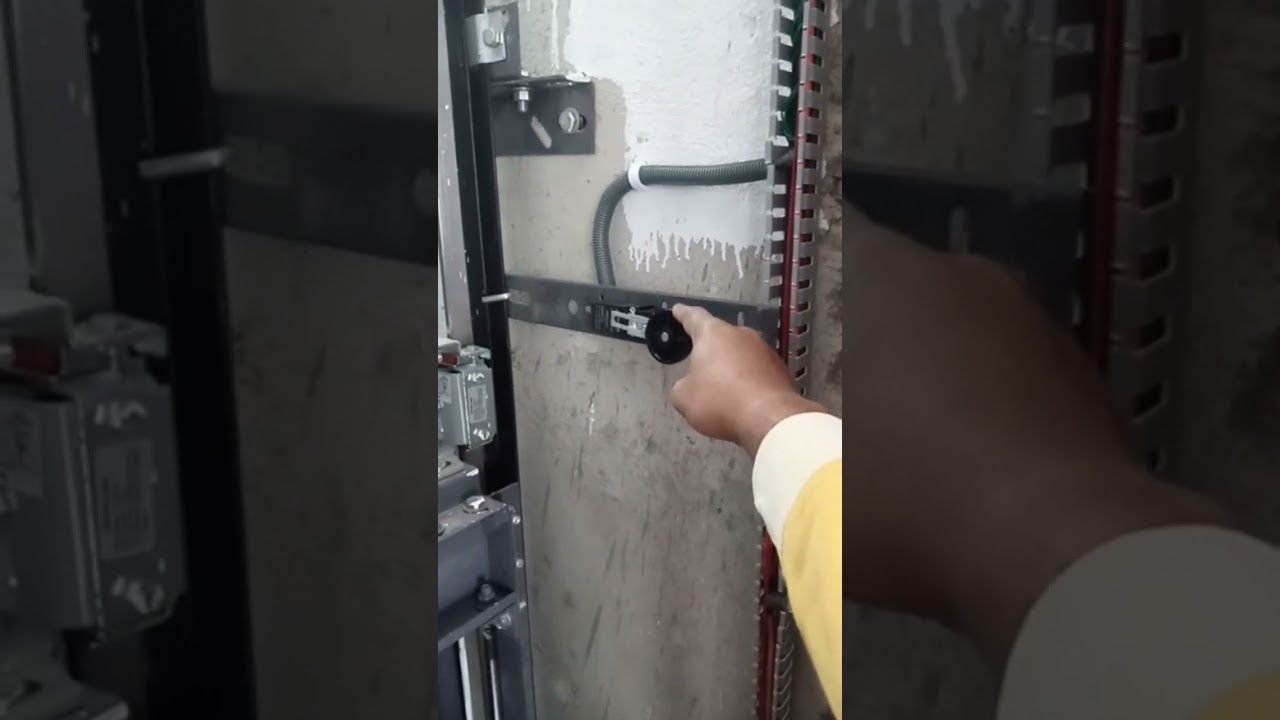 Lift ka Limit switch  kha lagate he