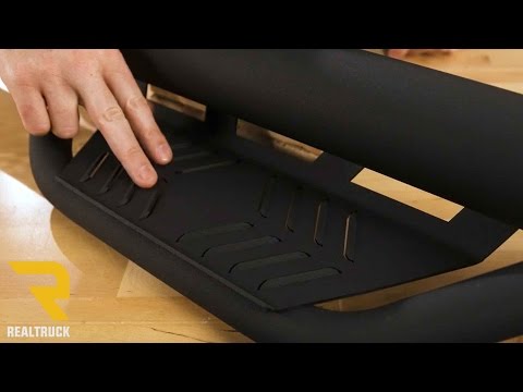Havoc HS2 Black Hoop Steps Fast Facts on a Chevy Colorado at RealTruck.com