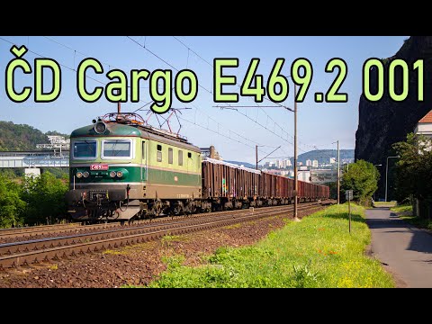 *Tyfoon* ČD Cargo E469.2 001 met bulkwagens door Ústí nad Labem-Střekov! [4K]