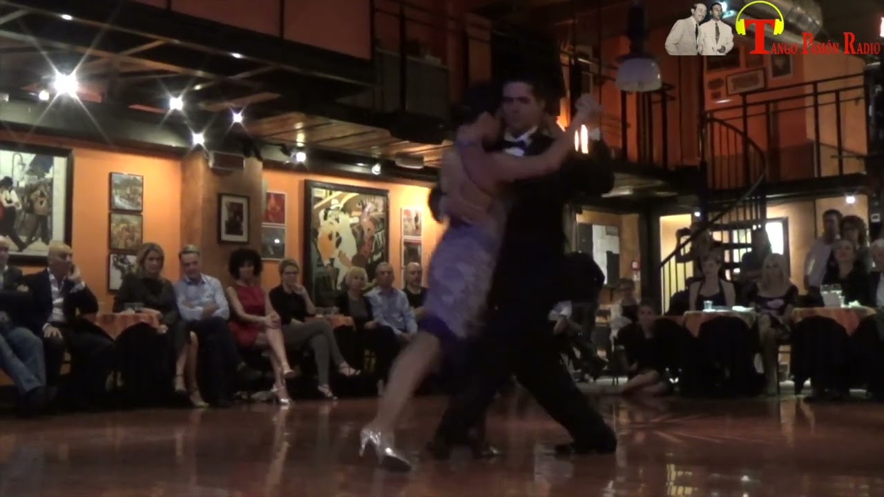 TRES ESQUINAS Angel D'Agostino - Angel Vargas Ballano: Alexa Yepes - Edwin Espinosa