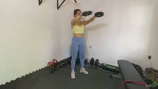 Curl de bíceps alterno