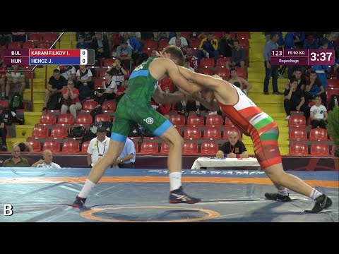 Repechage FS - 92 kg: I. KARAMFILKOV (BUL) v. J. HENCZ (HUN)