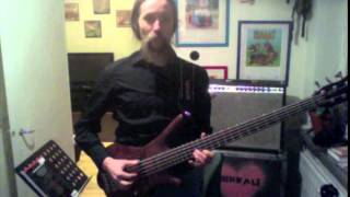 Video thumbnail for Warwick Corvette Bubinga 5-string by Miihkali