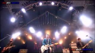 johnny marr "there is a light that never goes out" (glastonbury 2013)