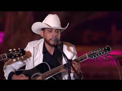 Nuevo Giro - El Primero En La Lista ( En Vivo)