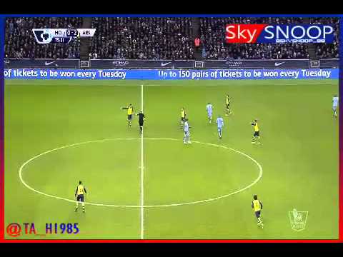 Santi Cazorla amazing skill vs. Man City . Ars 2-0 Mcfc.