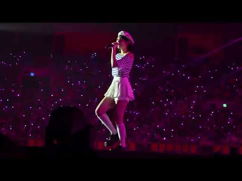 260606 QWER 고민중독 @ Weverse Con Festival 